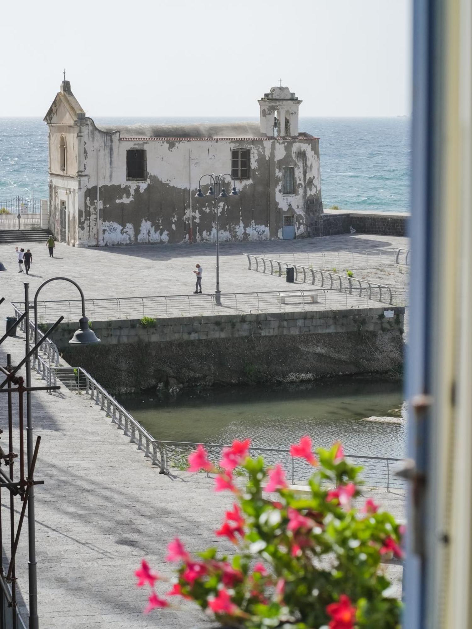Da Sara Otel Pozzuoli Dış mekan fotoğraf